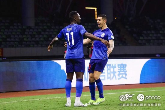  拉齐奥边路传中制胜，两翼齐飞战术收获成效